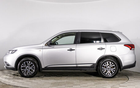 Mitsubishi Outlander III рестайлинг 3, 2018 год, 1 449 777 рублей, 8 фотография