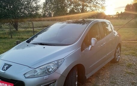 Peugeot 308 II, 2011 год, 499 000 рублей, 3 фотография