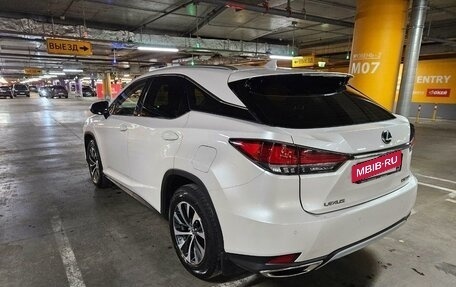 Lexus RX IV рестайлинг, 2019 год, 5 500 000 рублей, 6 фотография