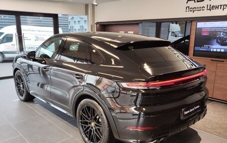 Porsche Cayenne III, 2024 год, 26 690 000 рублей, 2 фотография