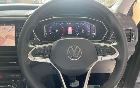 Volkswagen T-Cross I, 2021 год, 1 730 000 рублей, 13 фотография