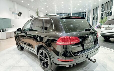 Volkswagen Touareg III, 2010 год, 2 056 000 рублей, 7 фотография