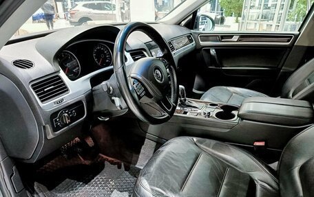 Volkswagen Touareg III, 2010 год, 2 056 000 рублей, 16 фотография