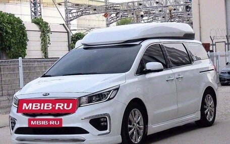 KIA Carnival III, 2020 год, 3 790 000 рублей, 2 фотография