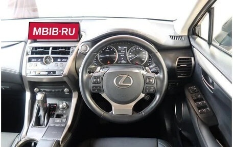 Lexus NX I, 2021 год, 3 940 000 рублей, 13 фотография