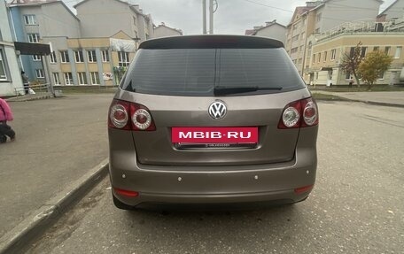 Volkswagen Golf Plus II, 2010 год, 830 000 рублей, 2 фотография