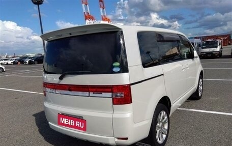 Mitsubishi Delica D:5 I, 2013 год, 2 650 000 рублей, 10 фотография