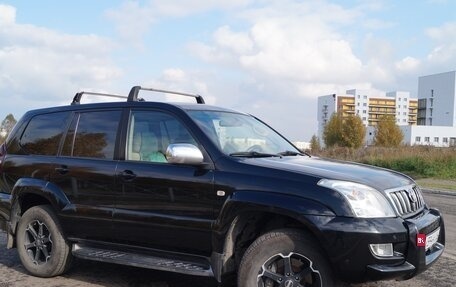 Toyota Land Cruiser Prado 120 рестайлинг, 2007 год, 2 400 000 рублей, 7 фотография