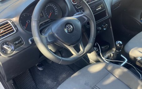 Volkswagen Polo VI (EU Market), 2016 год, 986 000 рублей, 7 фотография