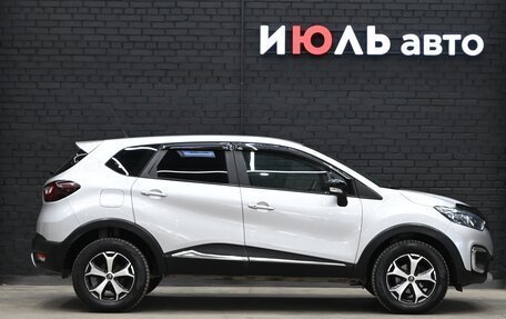 Renault Kaptur I рестайлинг, 2018 год, 1 750 000 рублей, 9 фотография