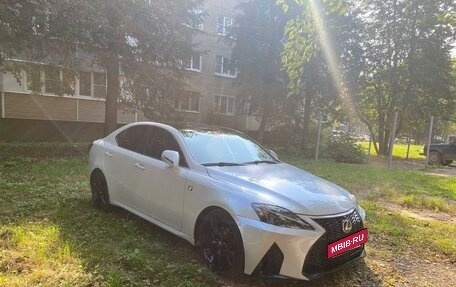 Lexus IS II рестайлинг 2, 2009 год, 1 800 000 рублей, 9 фотография