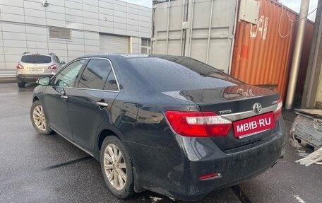 Toyota Camry, 2011 год, 1 600 000 рублей, 4 фотография