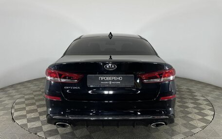 KIA Optima IV, 2019 год, 1 820 000 рублей, 3 фотография