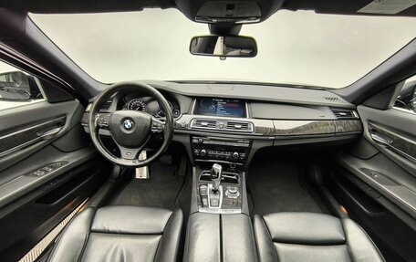 BMW 7 серия, 2013 год, 1 787 000 рублей, 7 фотография