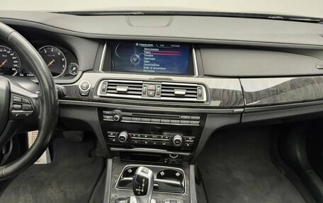 BMW 7 серия, 2013 год, 1 787 000 рублей, 9 фотография