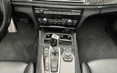 BMW 7 серия, 2013 год, 1 787 000 рублей, 10 фотография