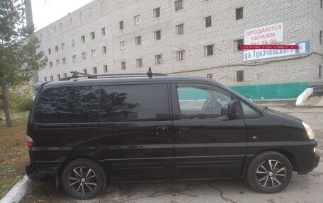 Hyundai Starex I рестайлинг, 2004 год, 780 000 рублей, 5 фотография