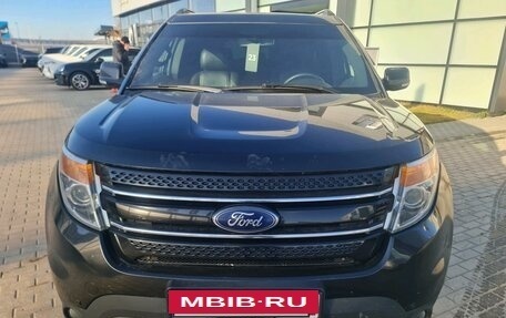 Ford Explorer VI, 2014 год, 2 400 000 рублей, 2 фотография