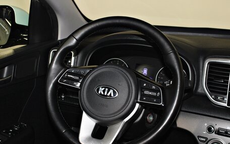 KIA Sportage IV рестайлинг, 2019 год, 2 437 000 рублей, 12 фотография