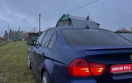 BMW 3 серия, 2010 год, 1 390 000 рублей, 14 фотография