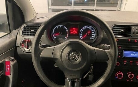 Volkswagen Polo VI (EU Market), 2013 год, 870 000 рублей, 10 фотография