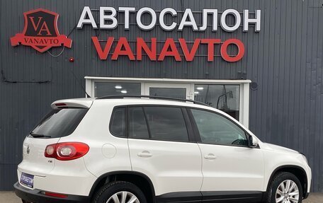 Volkswagen Tiguan I, 2010 год, 1 150 000 рублей, 5 фотография