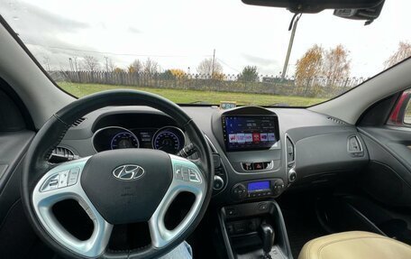 Hyundai ix35 I рестайлинг, 2012 год, 1 900 000 рублей, 4 фотография