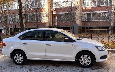 Volkswagen Polo VI (EU Market), 2014 год, 1 050 000 рублей, 2 фотография