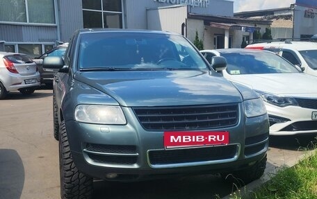 Volkswagen Touareg III, 2003 год, 1 555 000 рублей, 4 фотография