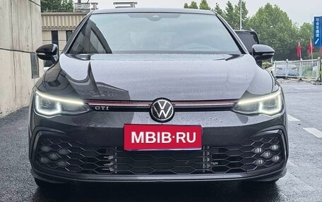 Volkswagen Golf GTI, 2021 год, 3 291 655 рублей, 1 фотография