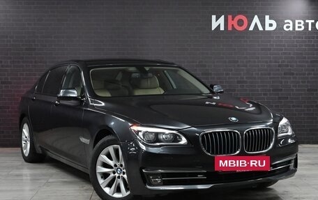 BMW 7 серия, 2013 год, 2 535 000 рублей, 3 фотография