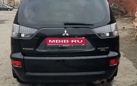 Mitsubishi Outlander III рестайлинг 3, 2011 год, 1 180 000 рублей, 9 фотография