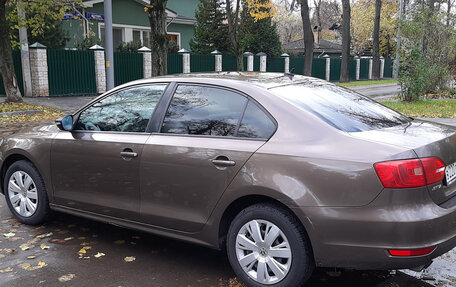 Volkswagen Jetta VI, 2012 год, 950 000 рублей, 8 фотография