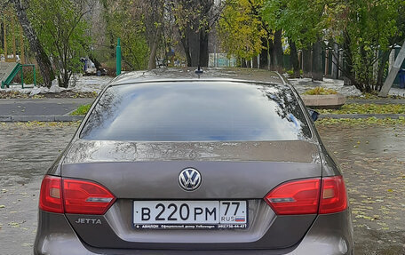 Volkswagen Jetta VI, 2012 год, 950 000 рублей, 6 фотография