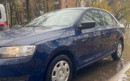 Skoda Rapid I, 2015 год, 890 000 рублей, 2 фотография