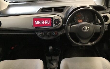 Toyota Vitz, 2012 год, 710 000 рублей, 8 фотография