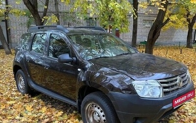 Renault Duster I рестайлинг, 2014 год, 933 000 рублей, 1 фотография