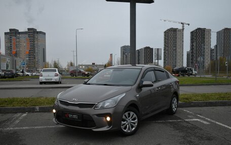 KIA Rio IV, 2018 год, 1 411 300 рублей, 1 фотография