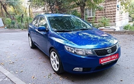 KIA Cerato III, 2011 год, 850 000 рублей, 2 фотография