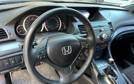 Honda Accord VIII рестайлинг, 2012 год, 1 880 000 рублей, 14 фотография