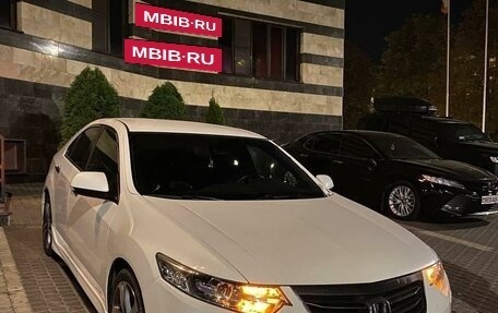 Honda Accord VIII рестайлинг, 2012 год, 1 880 000 рублей, 3 фотография