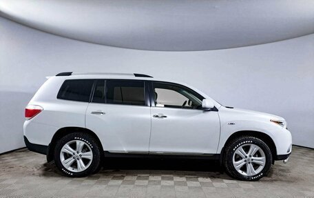 Toyota Highlander III, 2012 год, 2 275 600 рублей, 4 фотография