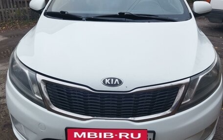 KIA Rio III рестайлинг, 2013 год, 880 000 рублей, 6 фотография