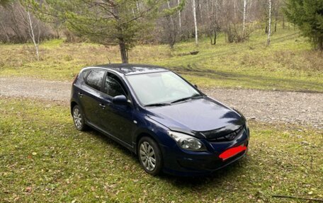 Hyundai i30 I, 2011 год, 605 000 рублей, 2 фотография