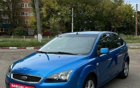 Ford Focus II рестайлинг, 2005 год, 600 000 рублей, 2 фотография