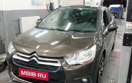 Citroen DS4, 2012 год, 883 000 рублей, 1 фотография