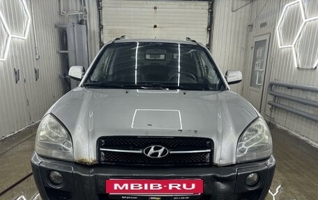 Hyundai Tucson III, 2006 год, 525 000 рублей, 2 фотография