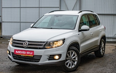 Volkswagen Tiguan I, 2015 год, 1 875 000 рублей, 4 фотография