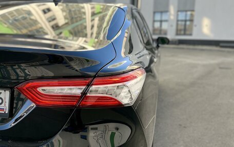 Toyota Camry, 2019 год, 3 200 000 рублей, 8 фотография