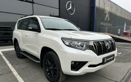 Toyota Land Cruiser Prado 150 рестайлинг 2, 2022 год, 8 790 000 рублей, 2 фотография